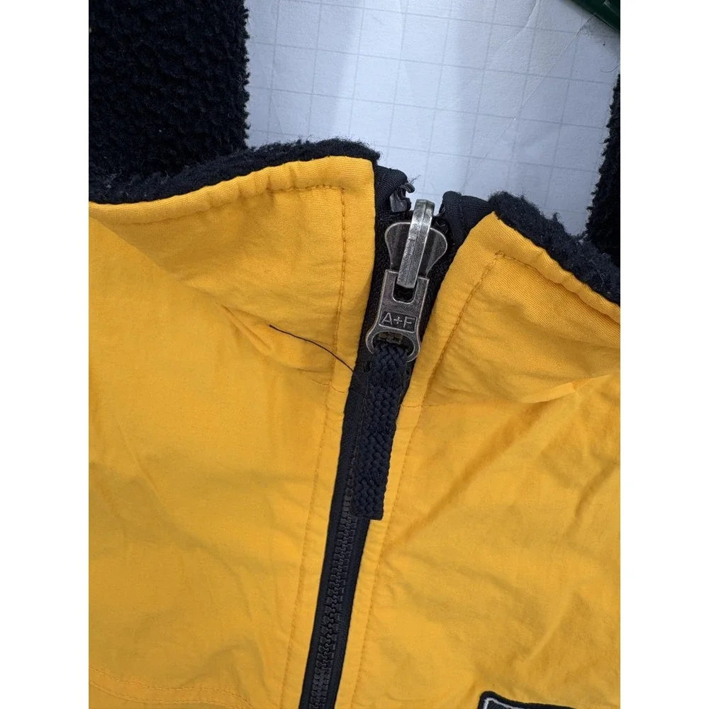 Abercrombie Fitch VTG Vest Men's Large Yellow Black Full Zip Reversible Fleece